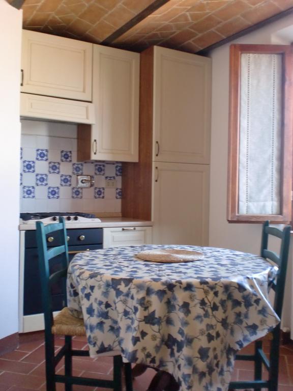 Agriturismo Fattoria Di Corsano Corsano  Habitación foto